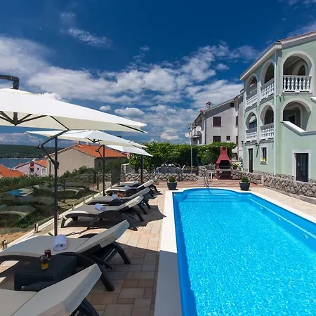 Diana Apartment Punat