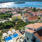 Diana Apartman