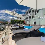 Diana Apartman